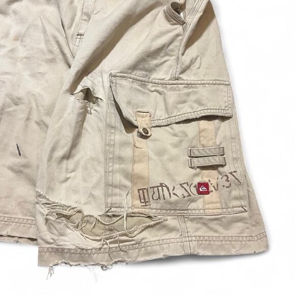 Quiksilver Distressed Cargo Shorts, Detailed w Graphics Ripped Tan Brown Sz 33 - Picture 3 of 7